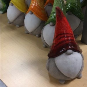 Meet your Posher, Widad